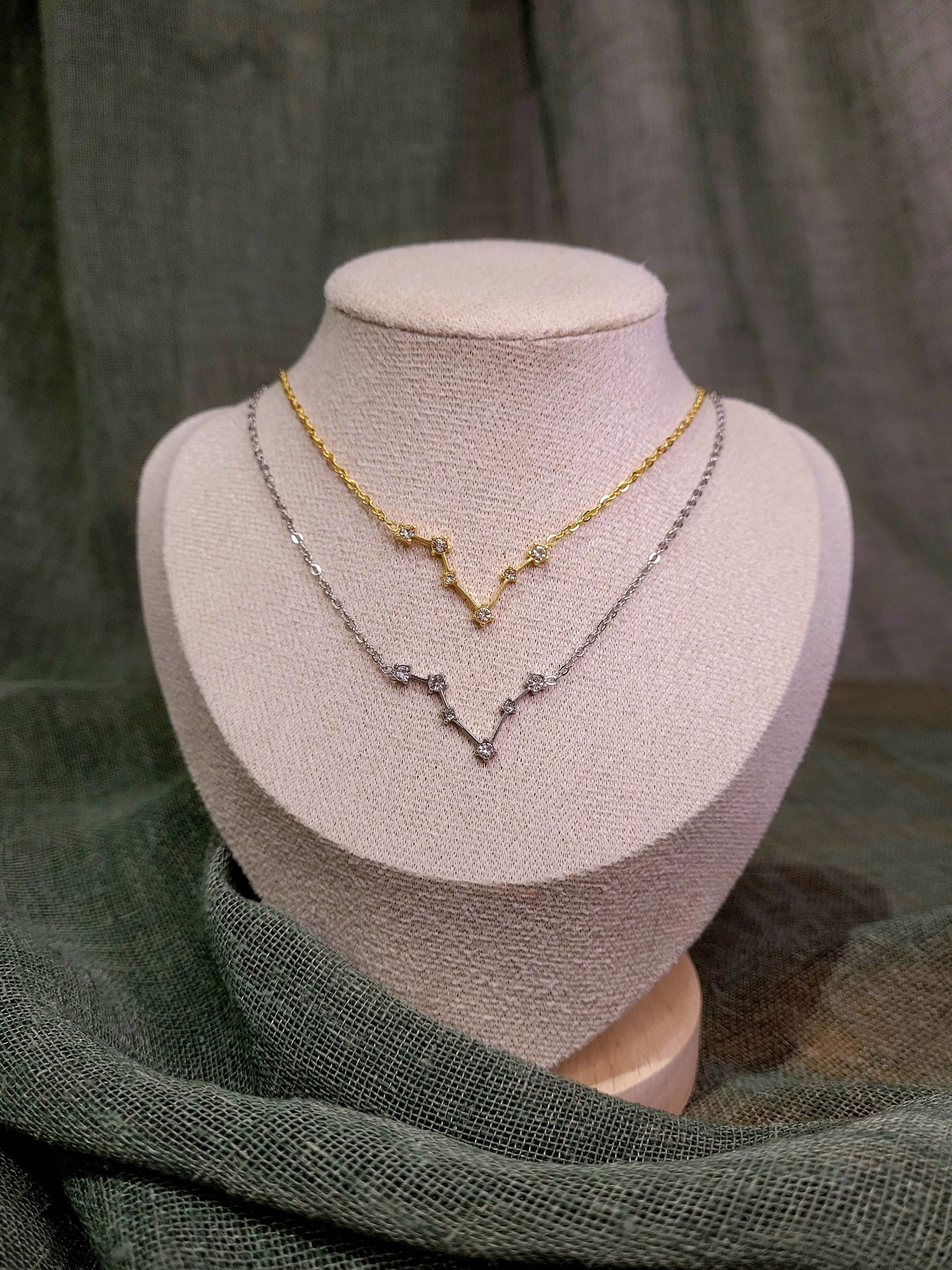 Collier Chinois Avec Pendentif Poisson En Aventurine - Pierre Naturelle, Occasion Satisfaisant